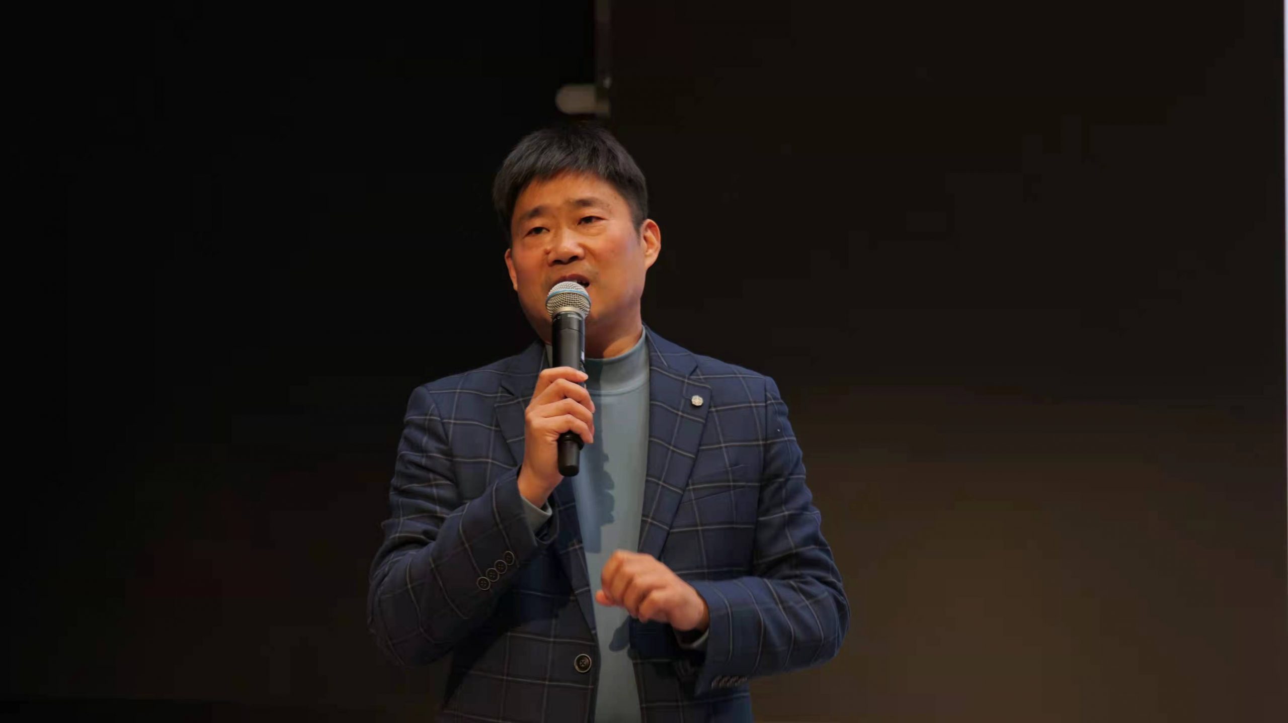 和君名师讲坛第四讲🦟：南京工业大学国家生化中心朱玉亮教授讲述《我的奋斗》